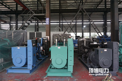 柴油發(fā)電機(jī)組氣門間隙過大過小都不行，一定要重視