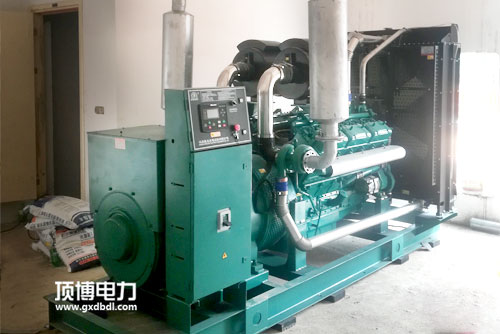 大型高性能柴油發(fā)電機(jī)組噴油嘴清洗頻率高低哪種好？