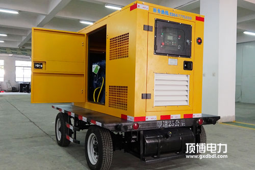 戶外使用柴油發(fā)電機組，選移動式拖車（汽車）還是靜音式？